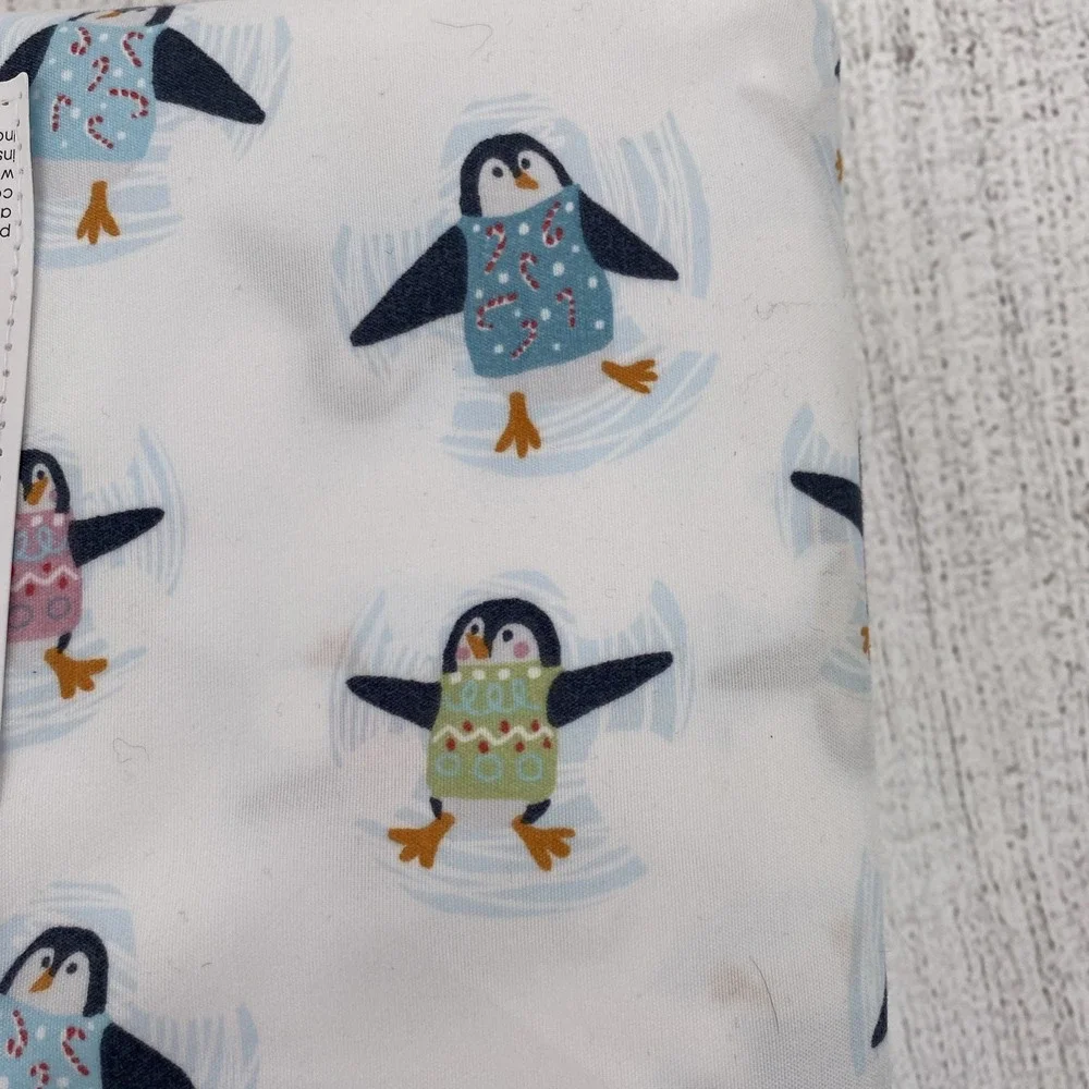 Cynthia Rowley Sheet Set QUEEN White Penguins Christmas Sweater Whimsical Soft